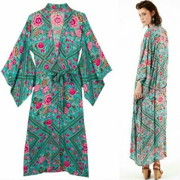 Spell and the Gypsy Collective Babushka Maxi Kimono Robe S/M - Picture 2 of 16